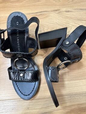 Chinese Laundry Black Ring-Detail Block Heel Sandals